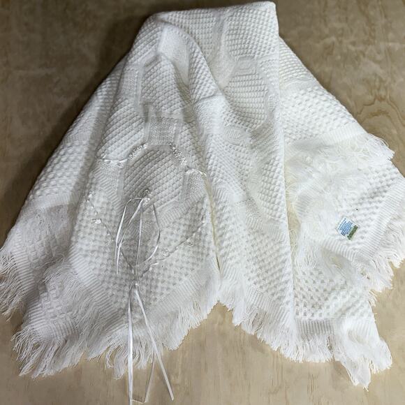 Vintage 1970s Friemanit baby blankets lot of 2 - White acrylic Knit - Picture 2 of 8